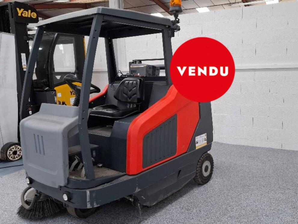 BALAYEUSE INDUSTRIELLE SWEEPMASTER B1500 - HAKO