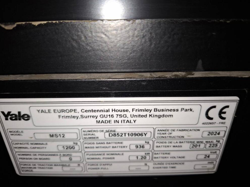 Plaque constructeur Yale