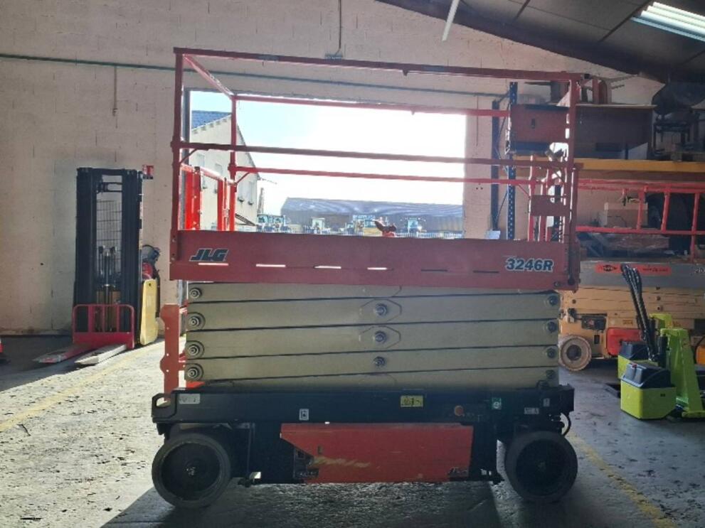Vue arrière de la nacelle JLG